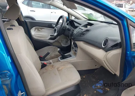 2015 Ford Fiesta Se z USA, uszkodzony, nr VIN 3FADP4BJ4FM225575